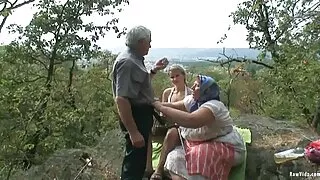 ლამაზი გოგონა Lovelace, ვაგინა, თესლი