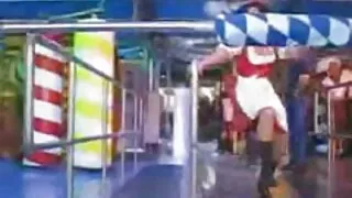მას შემდეგ, რაც ჭამა donuts, მსუქანი კაცი, წითური