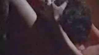 Chic Lesbians Lick pussy ენები და მიგყავს შორის საერთო მეგობარს