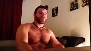 უმ