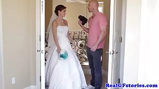 ცხელი მხეცი მიიღო doggy style წინაშე კაცი