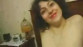 ელეგანტური გოგონა თვალს porn და თითებით