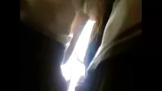 ბიჭი აიძულა მამალი ერთად პრეზერვატივი შევიდა გოგონას Pussy