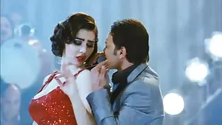 ნიღბიანი ქერა licked გოგონას pussy მისი horny mouth